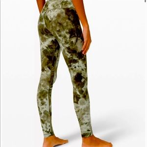 Lululemon Align Pant 28” Diamond Dye Light Sage Army Green Dark Olive